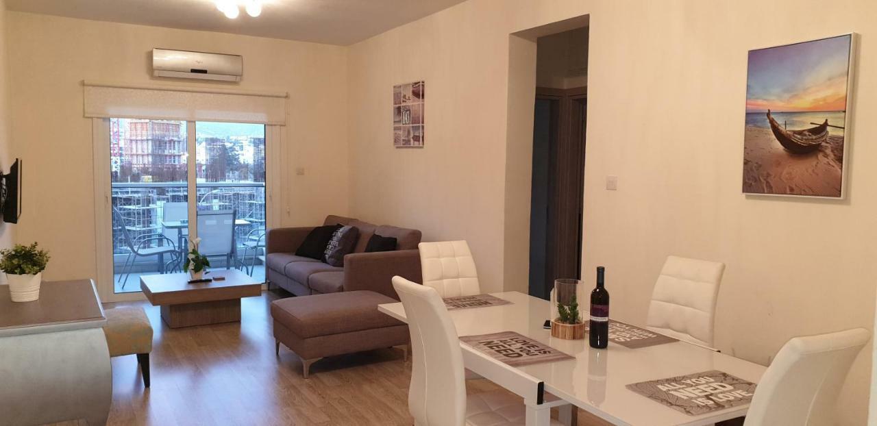 Takelena Apartments Limisso Esterno foto