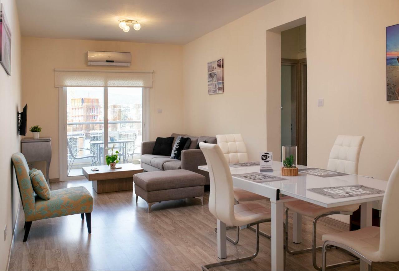Takelena Apartments Limisso Esterno foto